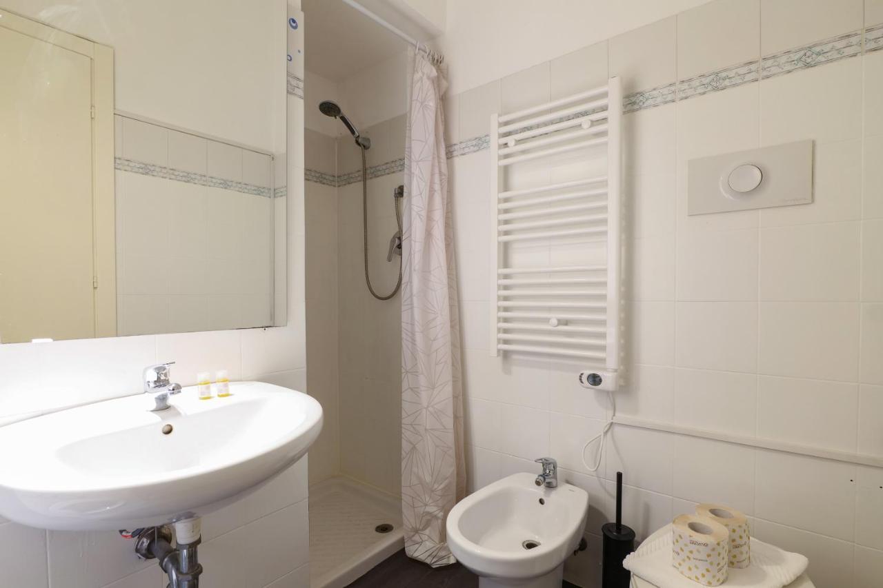 Cadorna Apartments Milan Bagian luar foto