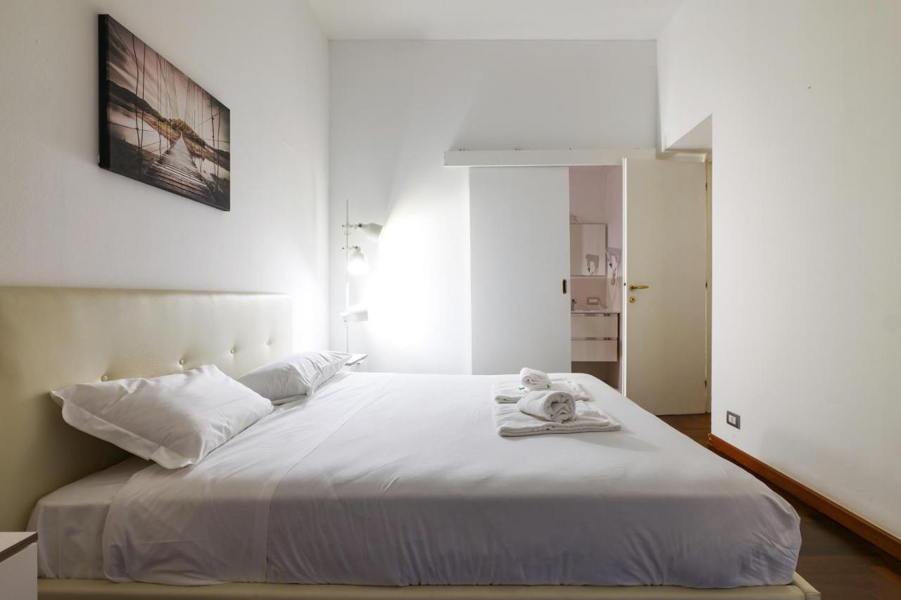 Cadorna Apartments Milan Bagian luar foto