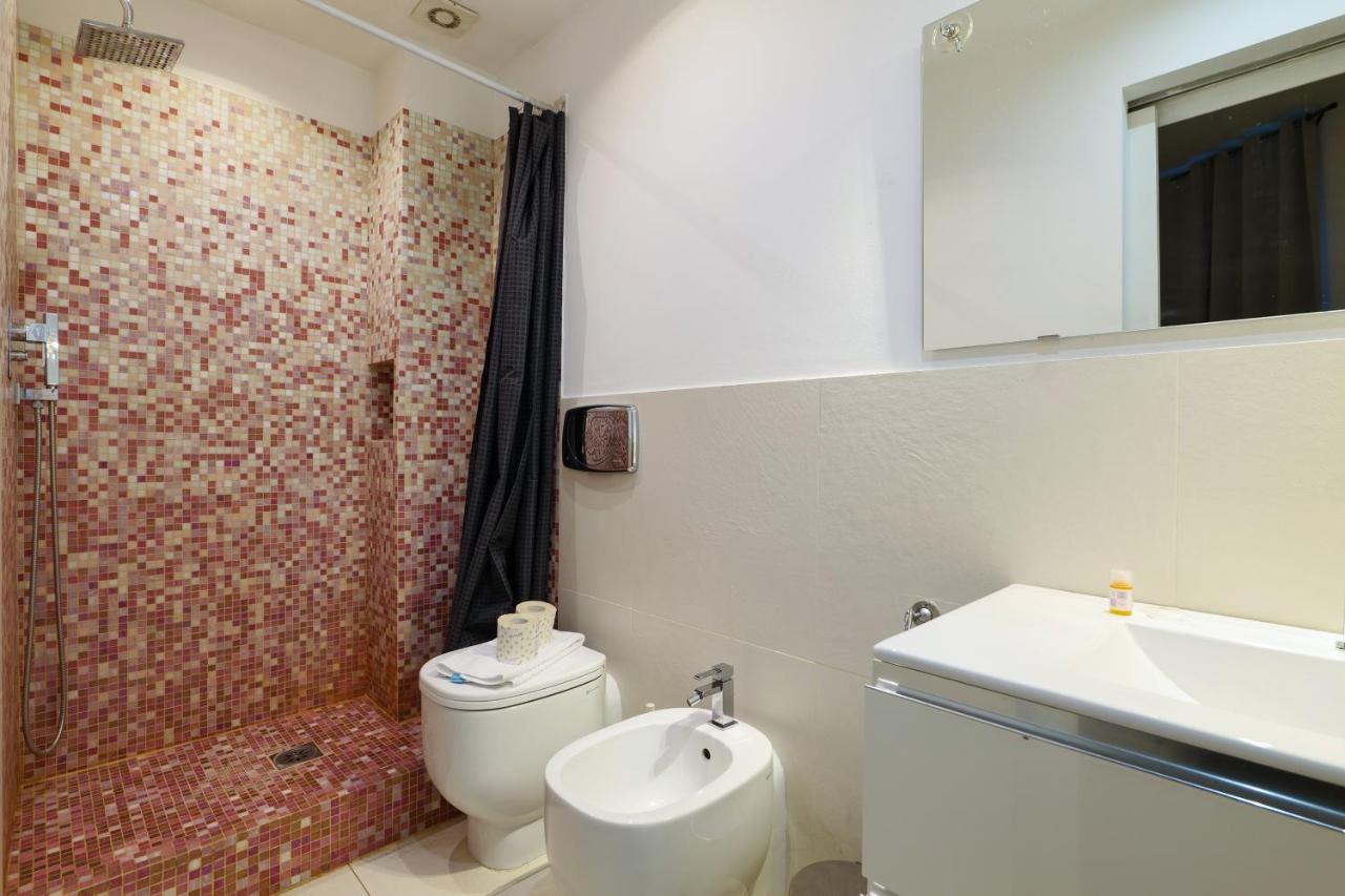 Cadorna Apartments Milan Bagian luar foto