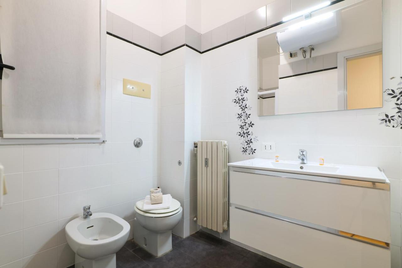 Cadorna Apartments Milan Bagian luar foto
